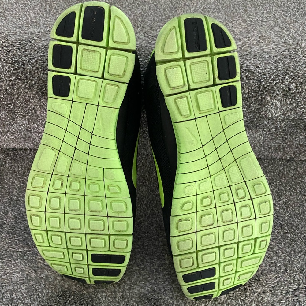 Livestrong Nike men shoe - Picture 7 of 8